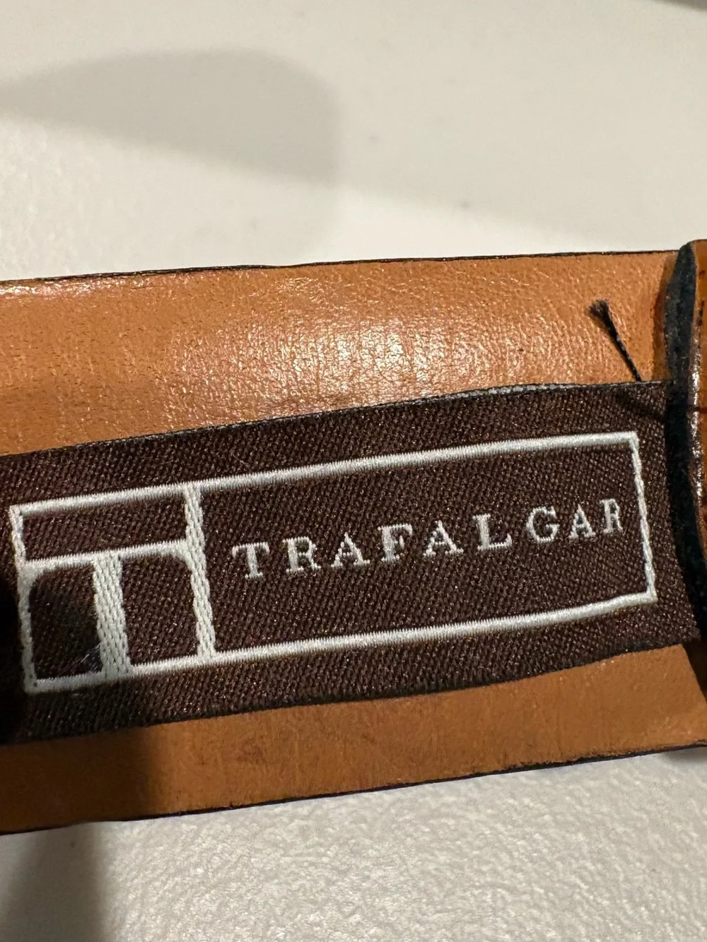 Trafalgar - Cameron Men's Leather Dress Belt. Size 42. 35 mm. Tan Cognac
